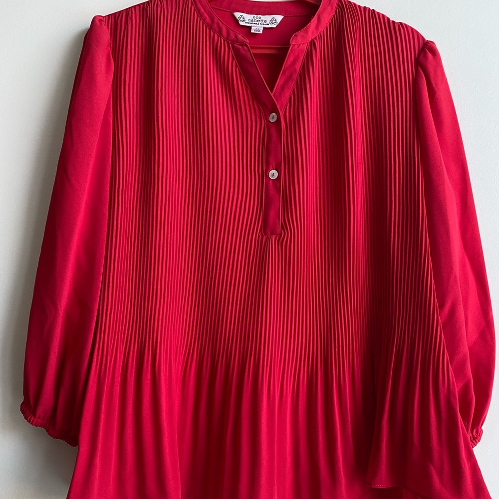 💝 NWT Beautiful Red Blouse - Eco Nanette, Size Xs 💝
